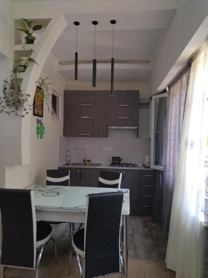 Apartment for you Tiflis Exterior foto
